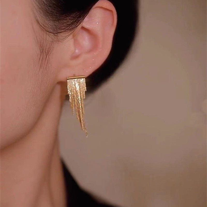 Feminine Fashion Festive Ear Ring